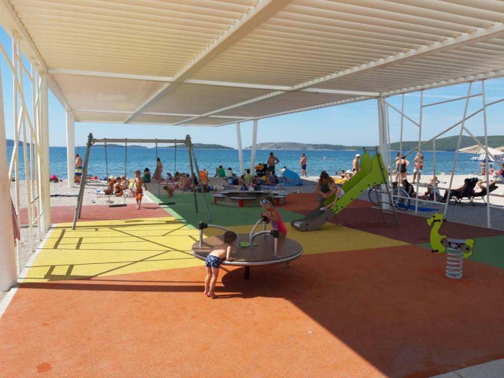 Guesthouse Brodarica Šibenik Екстериор снимка